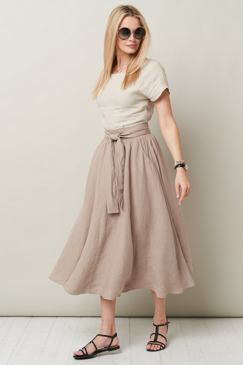 Linen blouse and skirt from Baltic linen